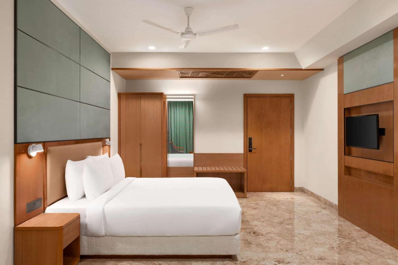 Howard Johnson By Wyndham Udaipur Roop Nagar Exterior foto